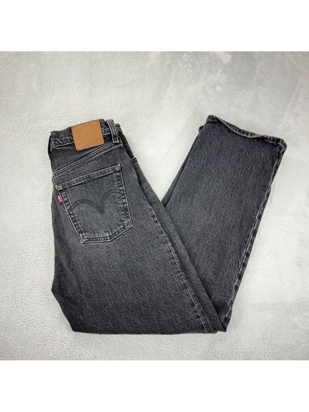 Levi's Premium Women's Size 28 W X 26 L Ribcage Straight Button Fly Black Denim